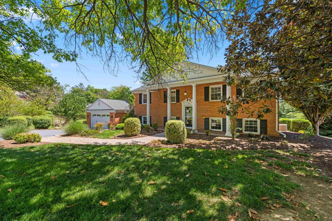 House in Massanetta Springs, Virginia, United States 5 - 17893500