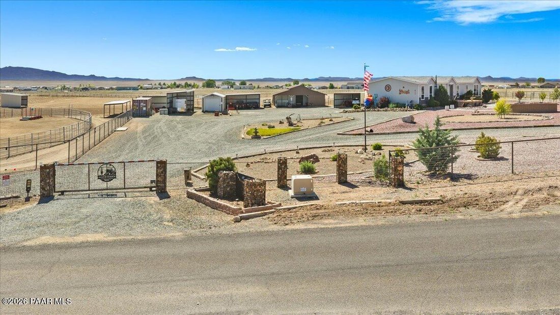 Prescott Valley, Arizona, United States 3 - 17893531