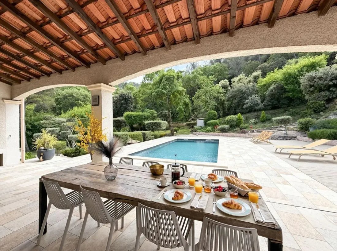 House in Hameau, Simiane-Collongue, France 2 - 17894059