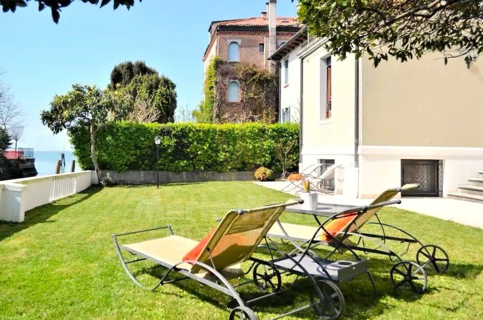 Villa in Isle of Lido, Veneto, Italy 1 - 17894120