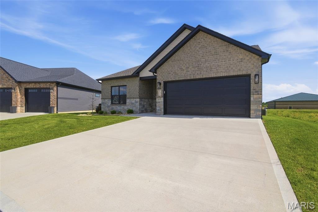 House in Caseyville, Illinois, United States 5 - 17893528