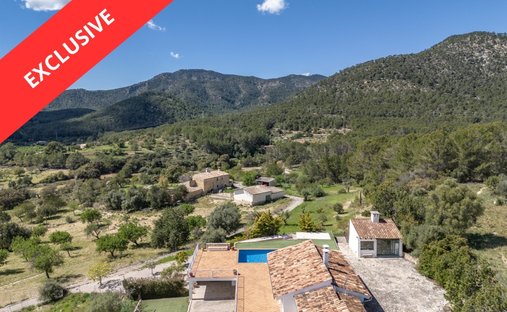 Finca à Santa Maria del Camí, Îles Baléares, Espagne 1