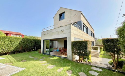Villa en Saians, Vigo, España 1