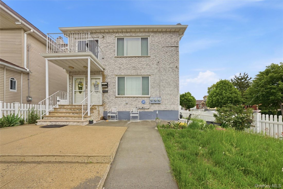 House in New York, New York, United States 2 - 17893588