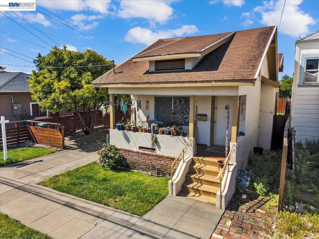 House in Alameda, California, United States 1 - 17590555