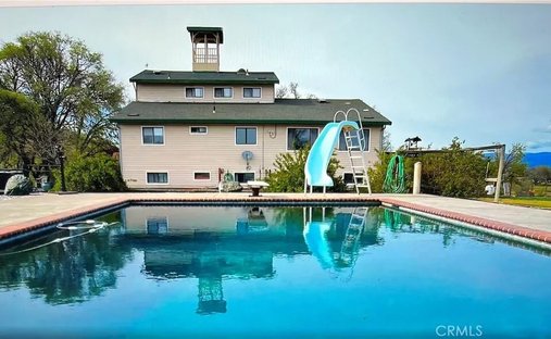 House in Lakeport, California, United States 1