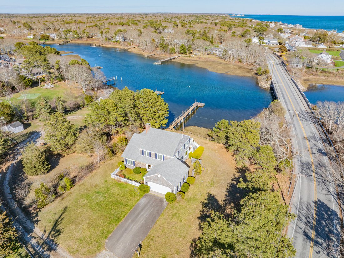 House in Harwich, Massachusetts, United States 2 - 17893447