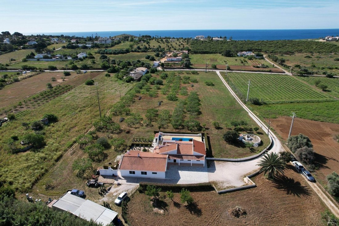 Townhouse in Praia da Luz, Algarve, Portugal 3 - 17894138