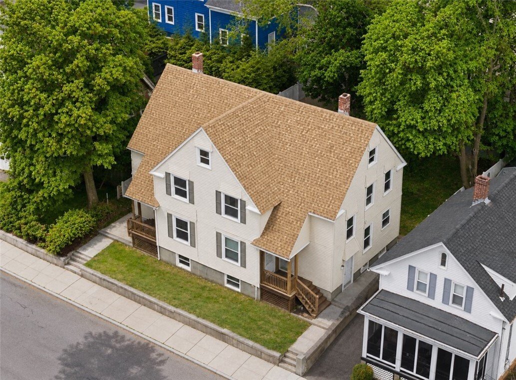 Cranston, Rhode Island, United States 2 - 17893623