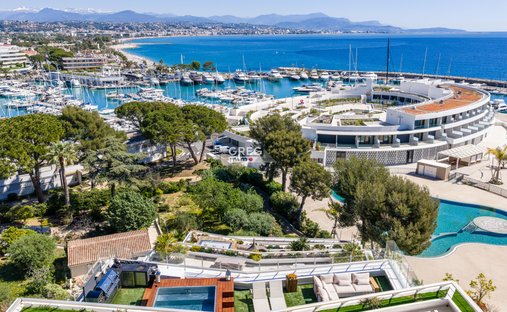 Apartment in Route de Grasse, Villeneuve-Loubet, France 1