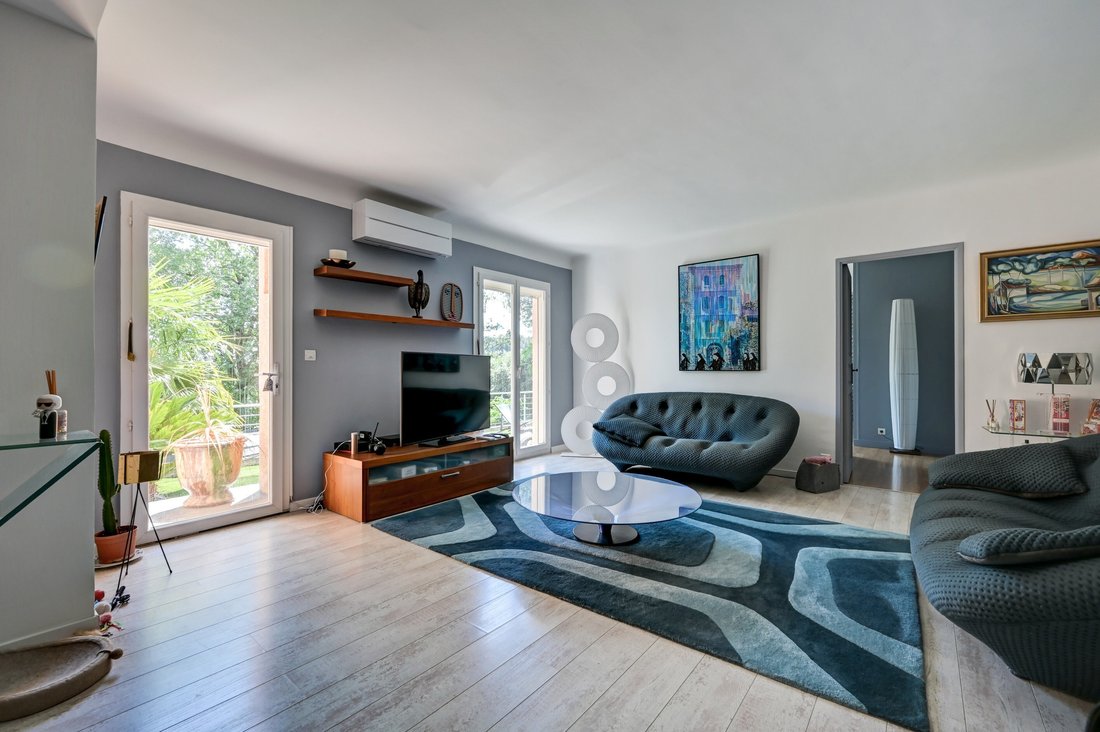 Apartment in Centre Ancien-Cros-Lotins, Éguilles, France 5 - 17893352