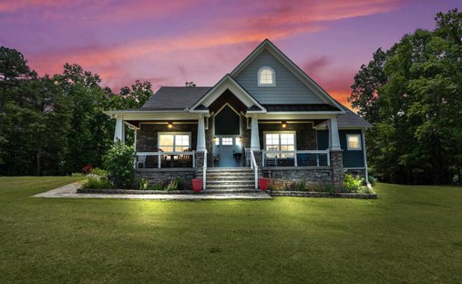House in Grant, Alabama, United States 1