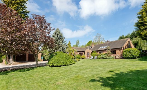 Haus in Derbyshire, England 1