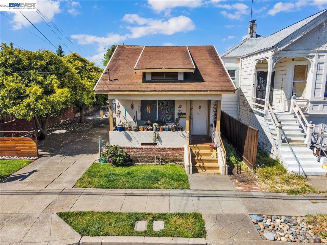 House in Alameda, California, United States 2 - 17590555