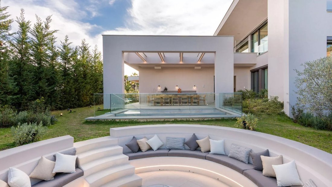 Villa in Marbella, Andalusia, Spain 2 - 17894285