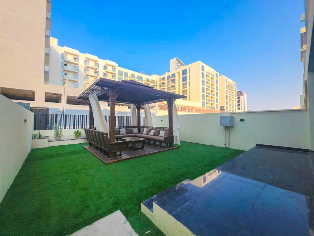 Townhouse in Al Barsha South 5, Al Barsha, Dubai 1 - 17894307