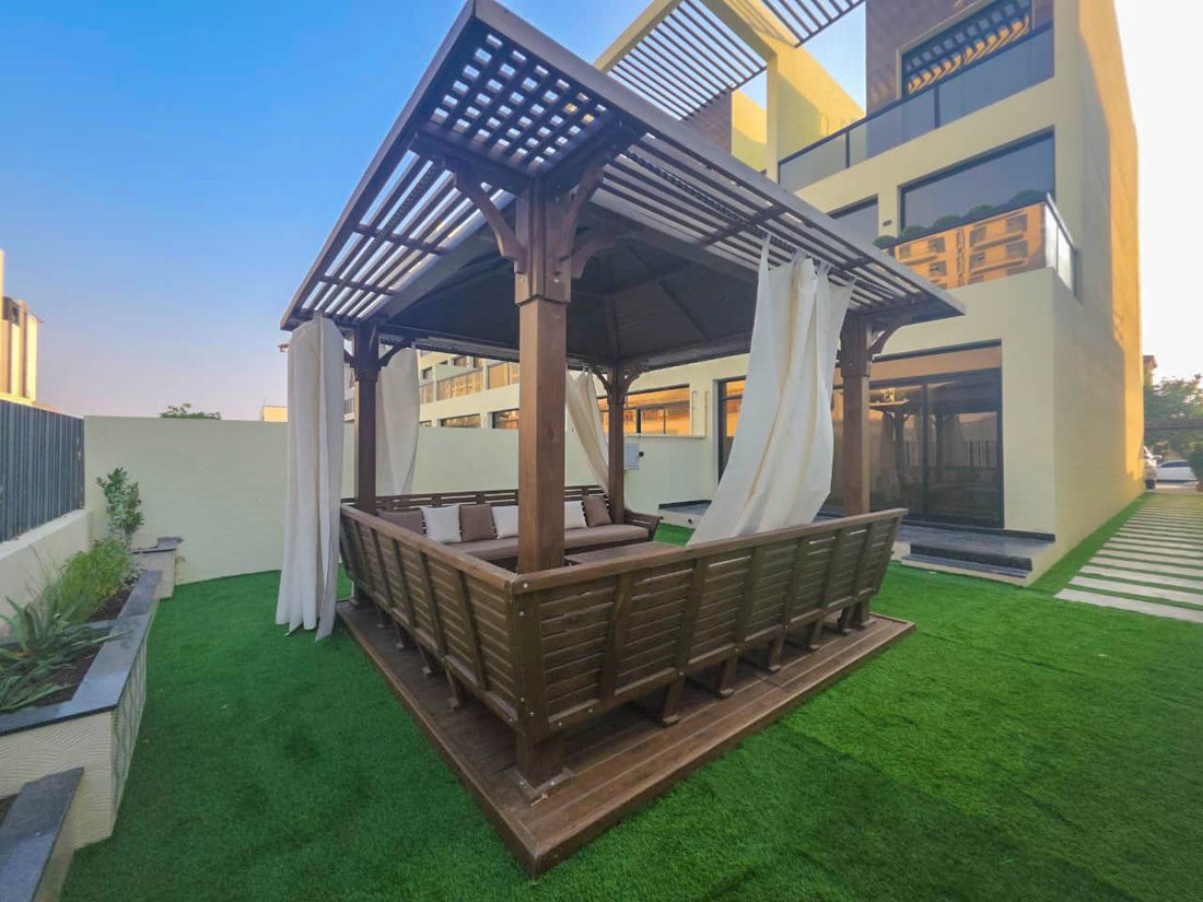 Townhouse in Al Barsha South 5, Al Barsha, Dubai 2 - 17894307