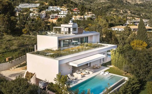 Villa in Marbella, Andalusia, Spain 1