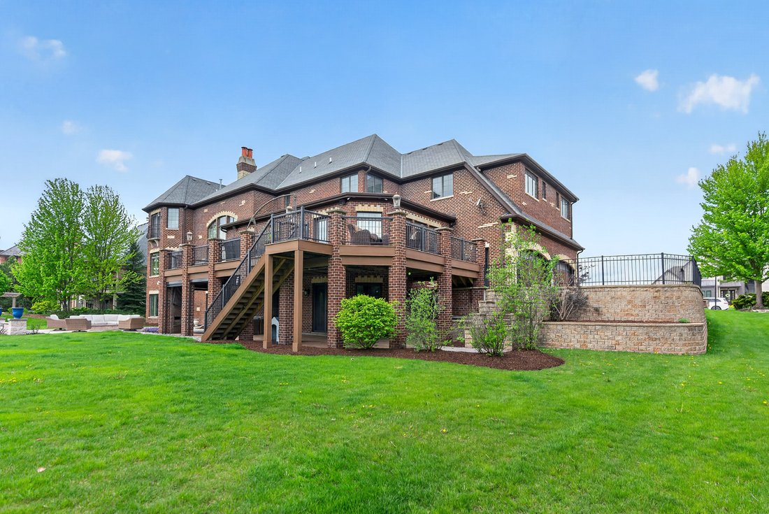 House in Campton Hills, Illinois, United States 3 - 17894294