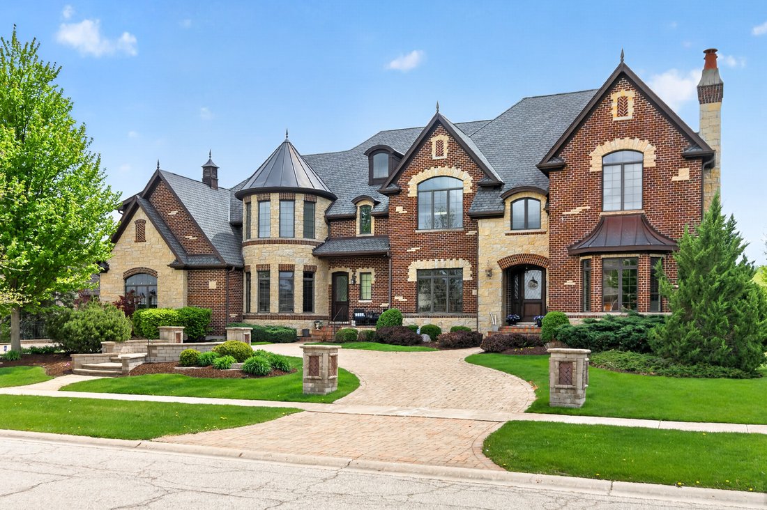 House in Campton Hills, Illinois, United States 2 - 17894294