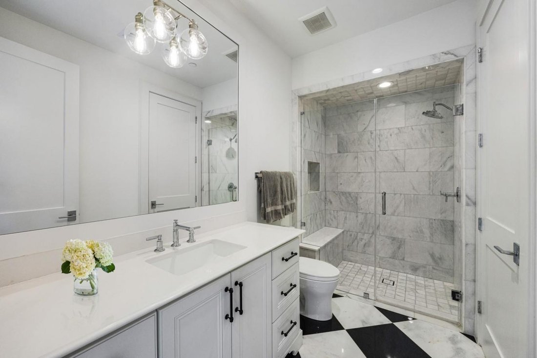 House in Houston, Texas, United States 5 - 17894283