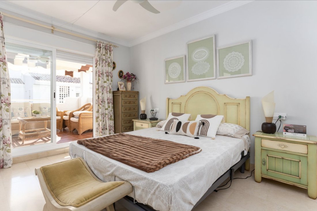 Apartment in San Pedro de Alcantara, Andalusia, Spain 5 - 17894304