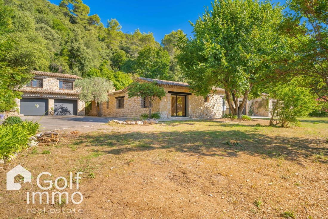 House in Le Tignet, Provence-Alpes-Côte d'Azur, France 5 - 17894379
