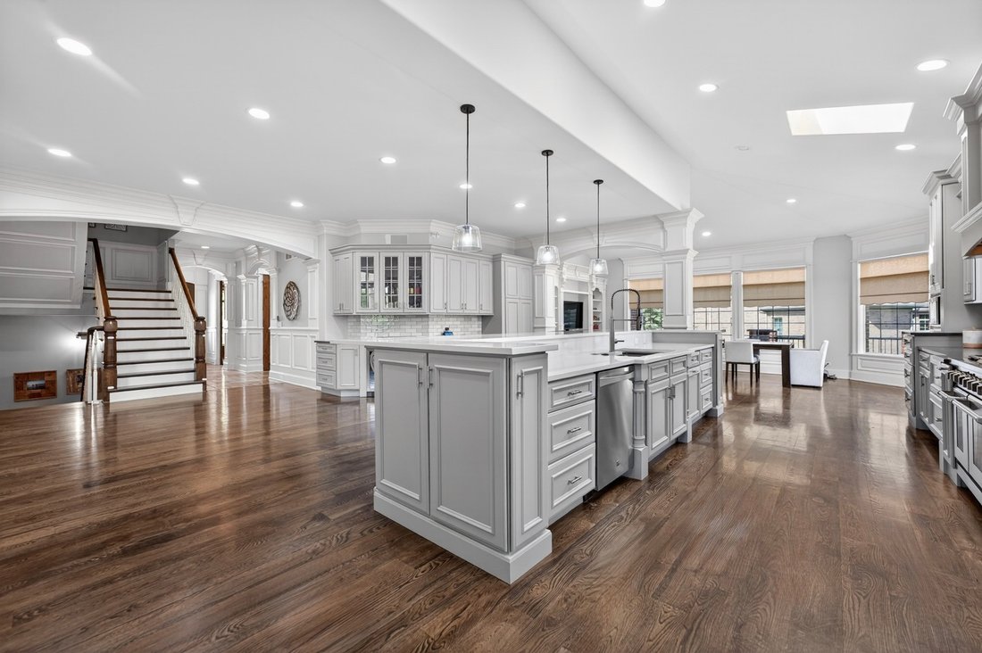 House in Campton Hills, Illinois, United States 4 - 17894294