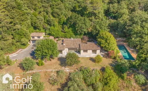 House in Le Tignet, Provence-Alpes-Côte d'Azur, France 1