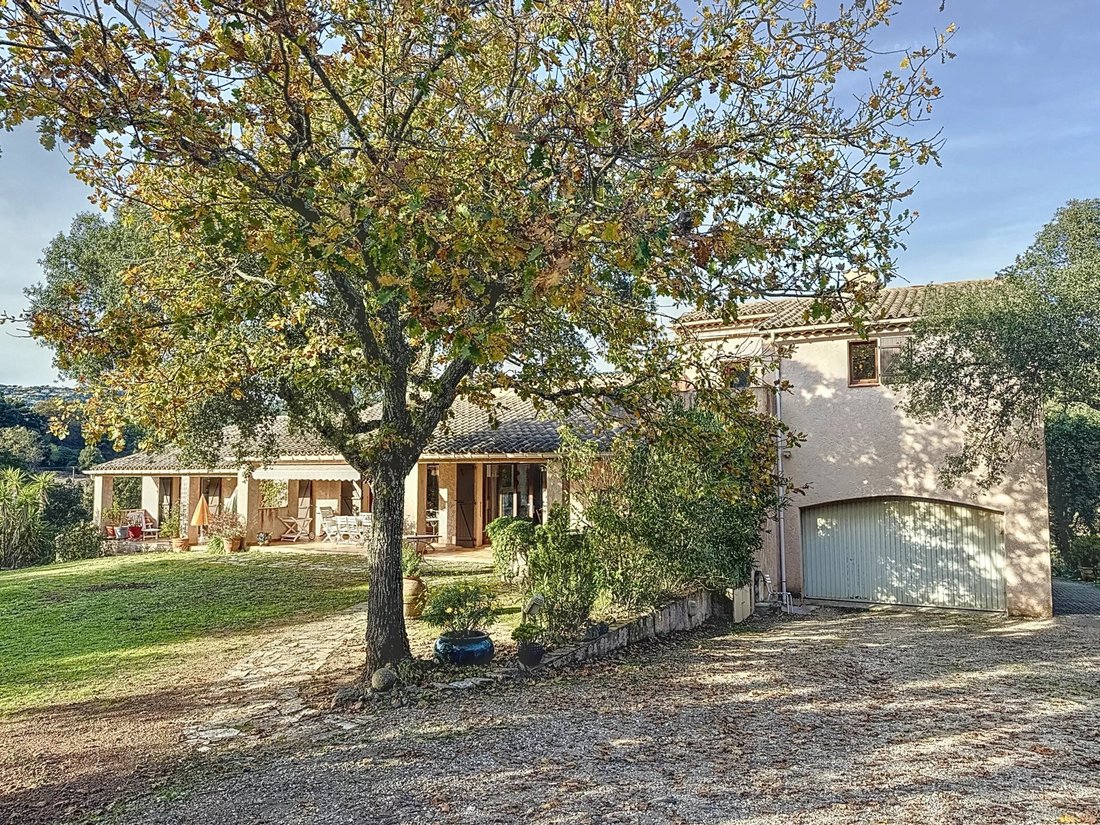 Estate in Le Grand Duc-Minelle, Mandelieu-la-Napoule, France 4 - 17894407