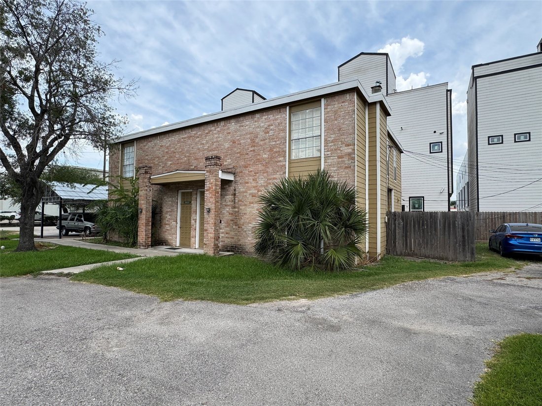 House in Houston, Texas, United States 3 - 17894203