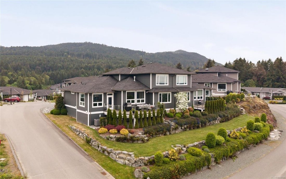 House in Ladysmith, British Columbia, Canada 2 - 17894367