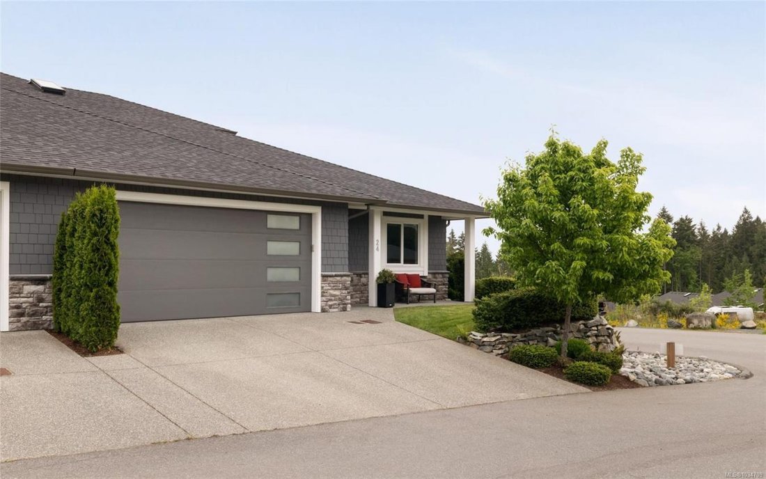House in Ladysmith, British Columbia, Canada 4 - 17894367