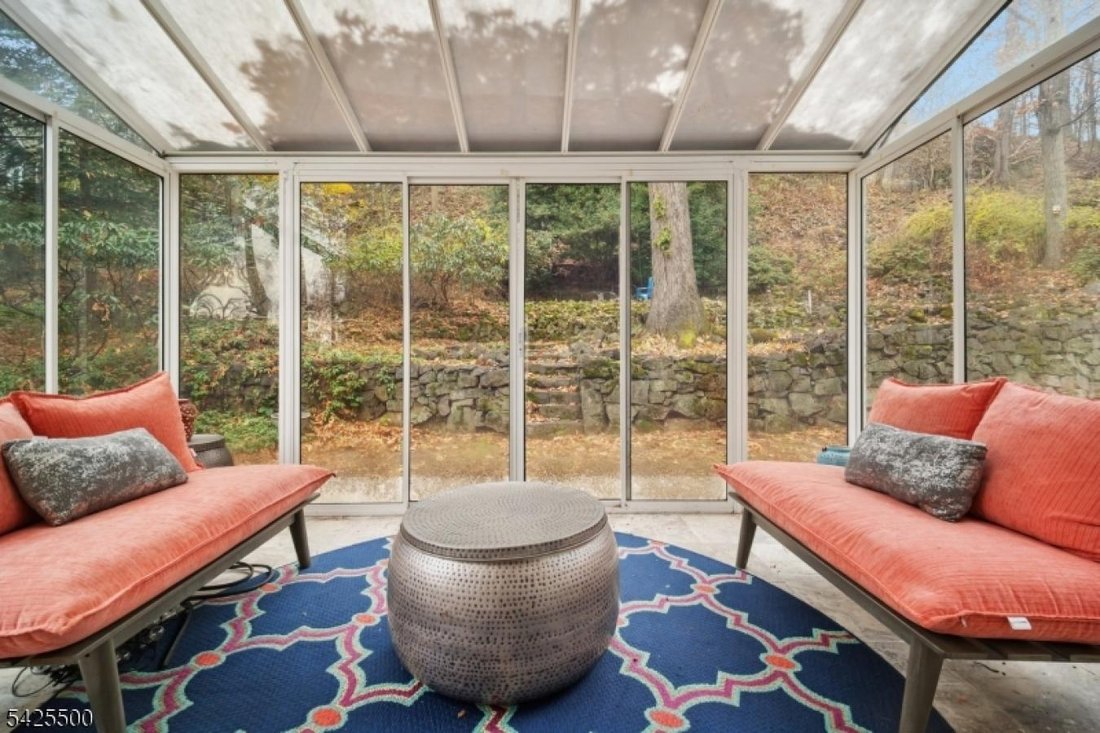 House in Montclair, New Jersey, United States 3 - 17894286