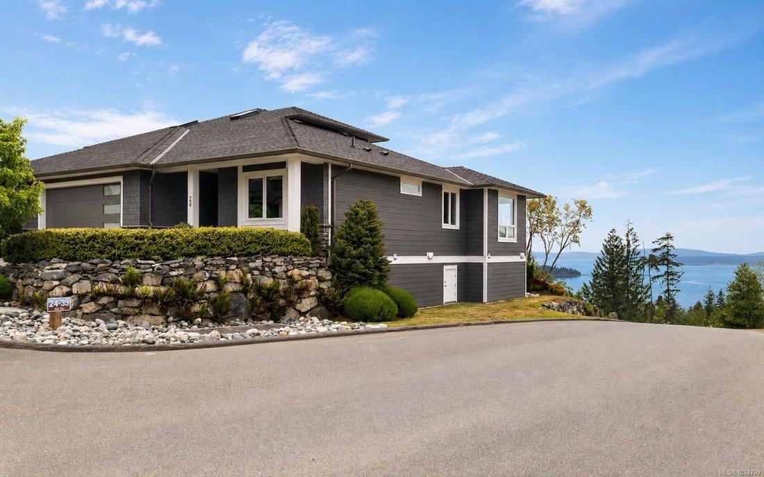 House in Ladysmith, British Columbia, Canada 1 - 17894367