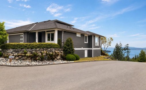 House in Ladysmith, British Columbia, Canada 1