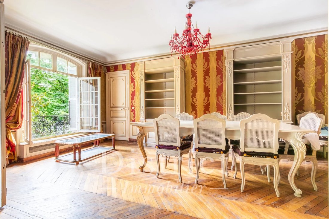 Apartment in Muette Nord, Paris 16e Arrondissement, Paris 4 - 17881459