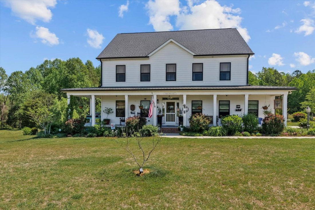 House in Statesville, North Carolina, United States 1 - 17894354