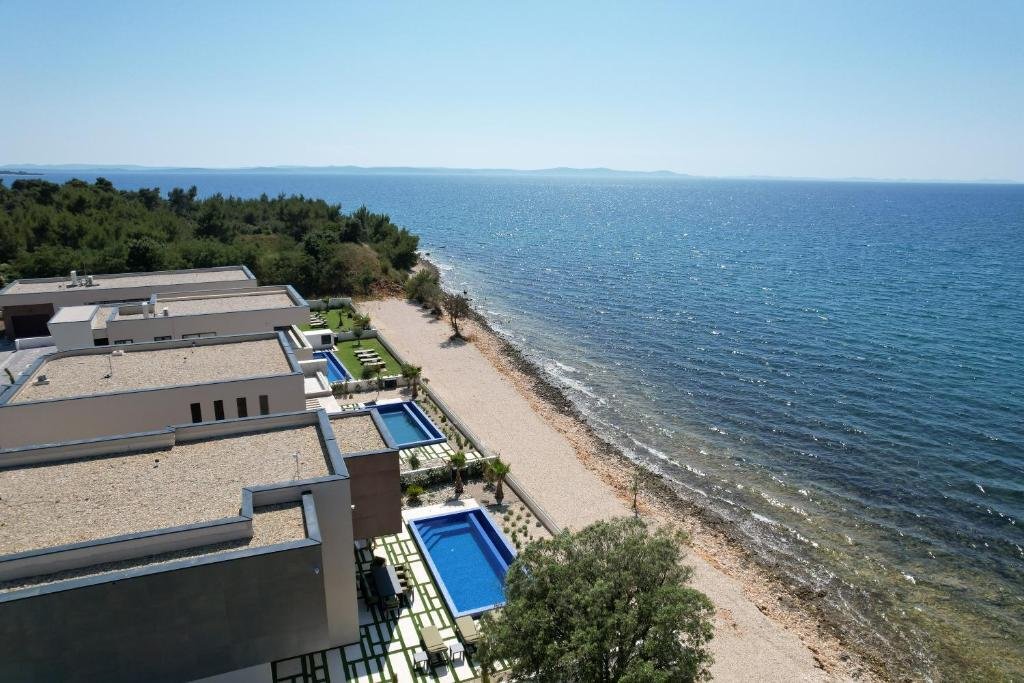 House in Jezerane, Lika-Senj County, Croatia 1 - 17894271