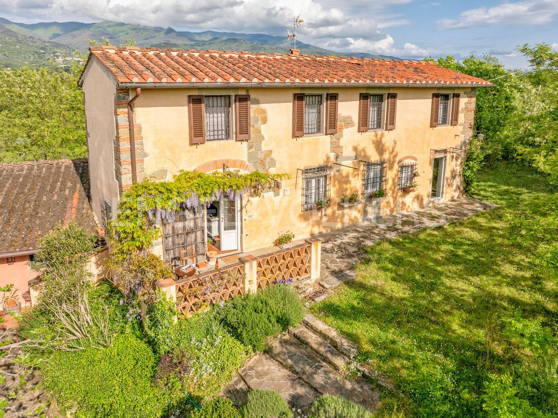 Country House in Borgo a Cascia, Reggello, Tuscany 3 - 17894711