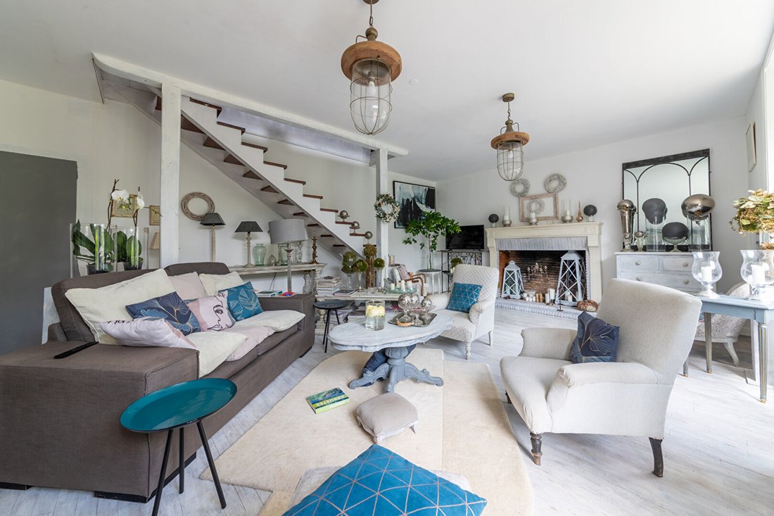 Villa in Essouvert, Nouvelle-Aquitaine, France 2 - 17796663