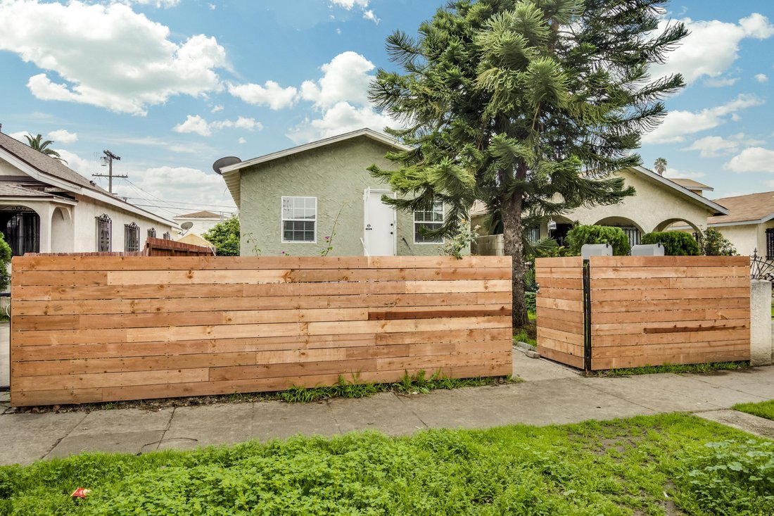 Los Angeles, California, United States 1 - 17894435