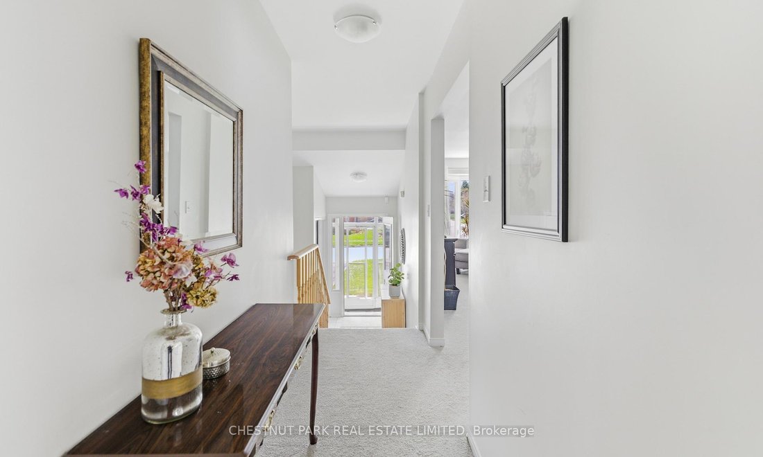 House in Innisfil, Ontario, Canada 3 - 17894647