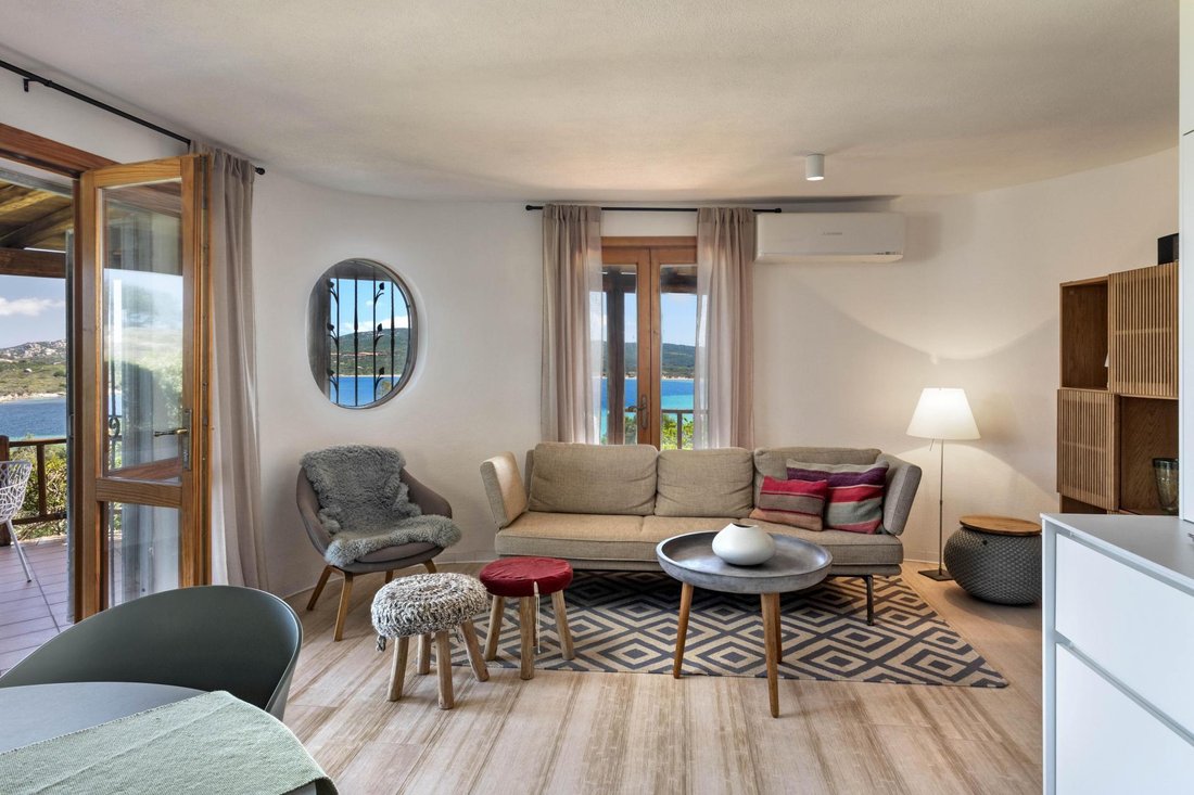 Villa à Porto Pollo, Sardaigne, Italie 4 - 17894538