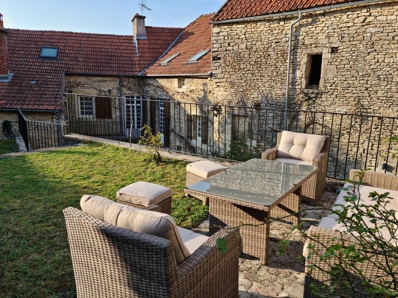 House in Flavigny-sur-Ozerain, Bourgogne – Franche-Comté, France 4 - 17894429