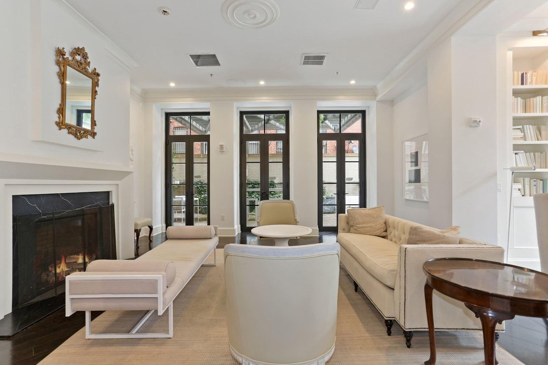 Condo in Washington, District of Columbia, United States 4 - 17894449