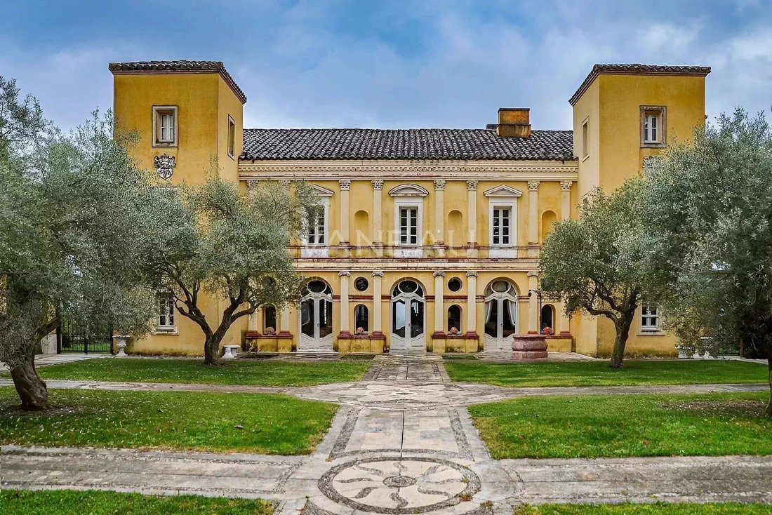 Rancho en Lisle-sur-Tarn, Occitania, Francia 3 - 17894468