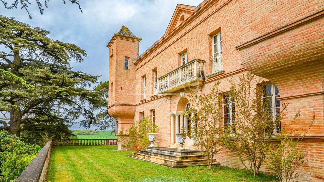 Rancho en Lisle-sur-Tarn, Occitania, Francia 1 - 17894468