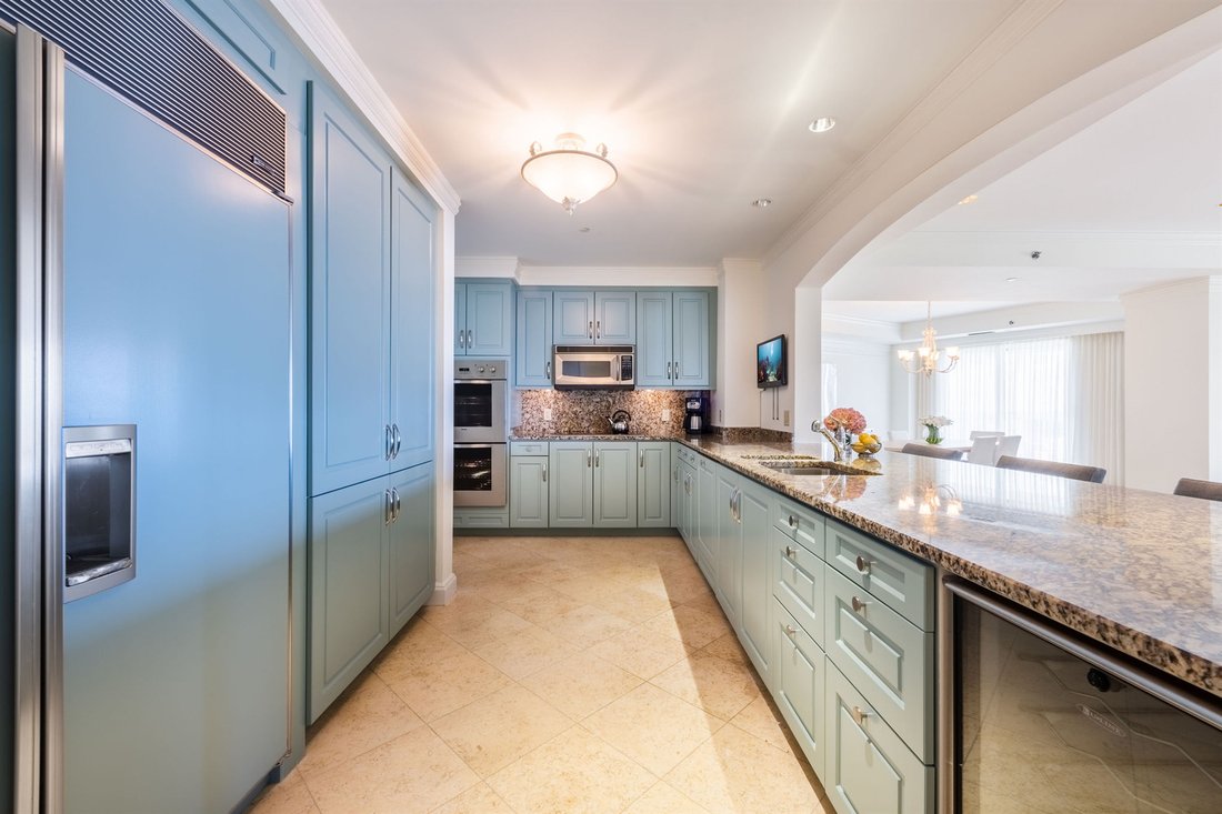 Condo in George Town, George Town, Cayman Islands 2 - 17894644
