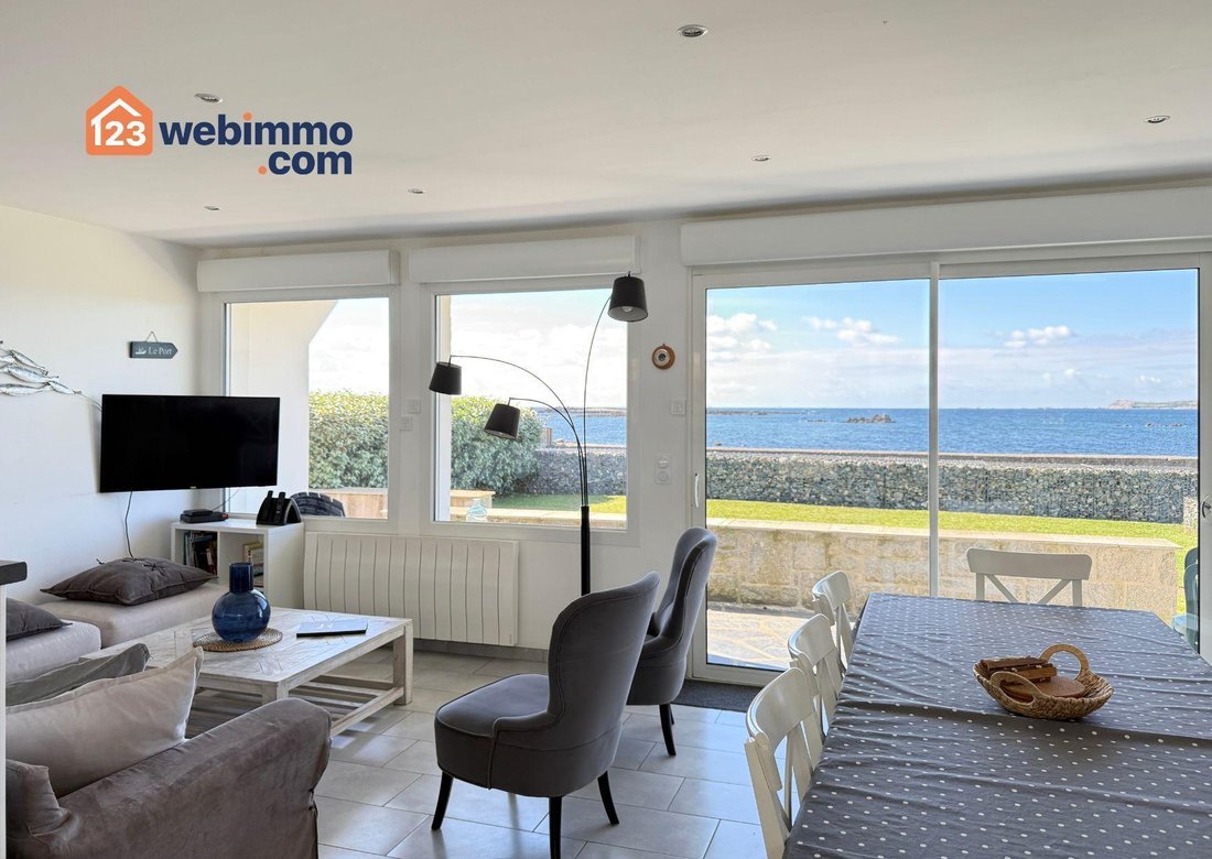 Villa in Tredrez-Locquemeau, Brittany, France 2 - 17708669